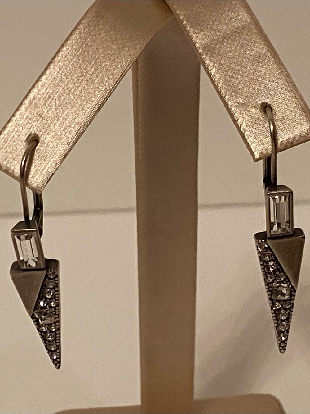 TCS TOUCHSTONE CRYSTAL SWAROVSKI EARRINGS ANTIQUED SILVER TONE PAVE CRYSTAL